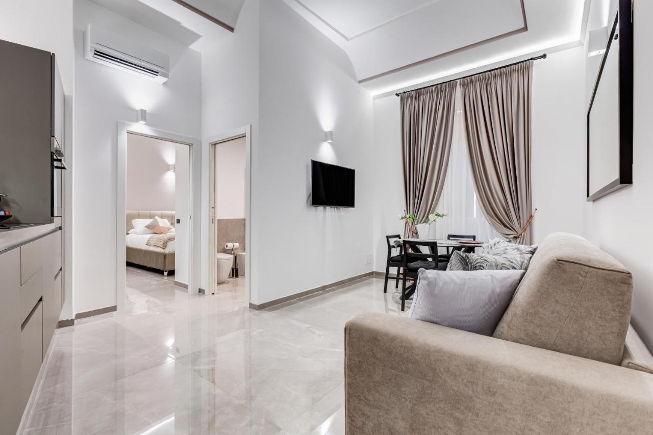 Unoseitre - Luxury Apartment & Suite Рим Екстериор снимка