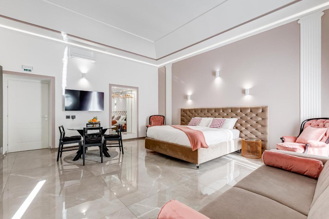Unoseitre - Luxury Apartment & Suite Рим Екстериор снимка